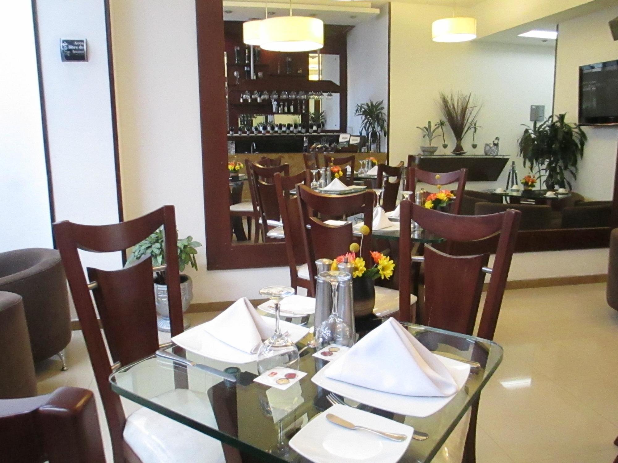 בוגוטה Hotel Platinum Suite מראה חיצוני תמונה